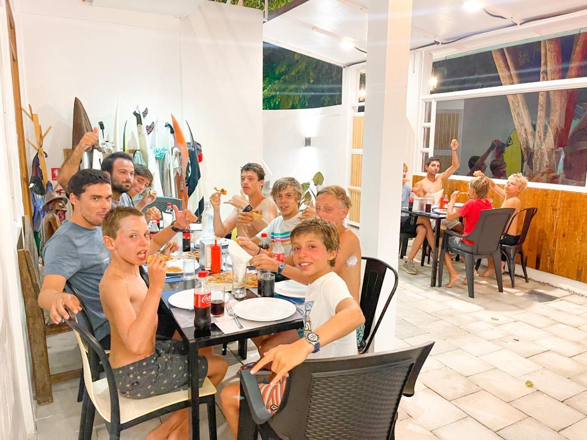 Hotel Moodhu Surf House Himmafushi Zewnętrze zdjęcie