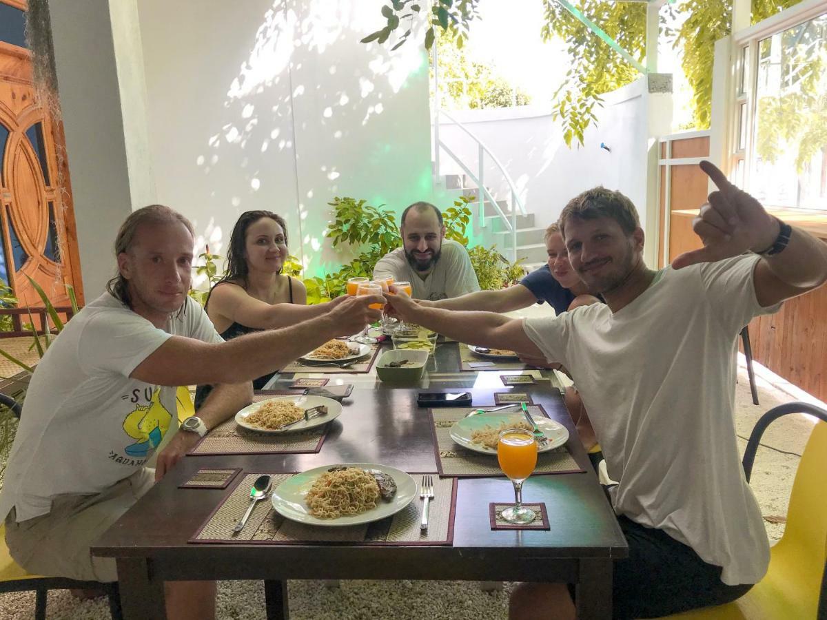 Hotel Moodhu Surf House Himmafushi Zewnętrze zdjęcie